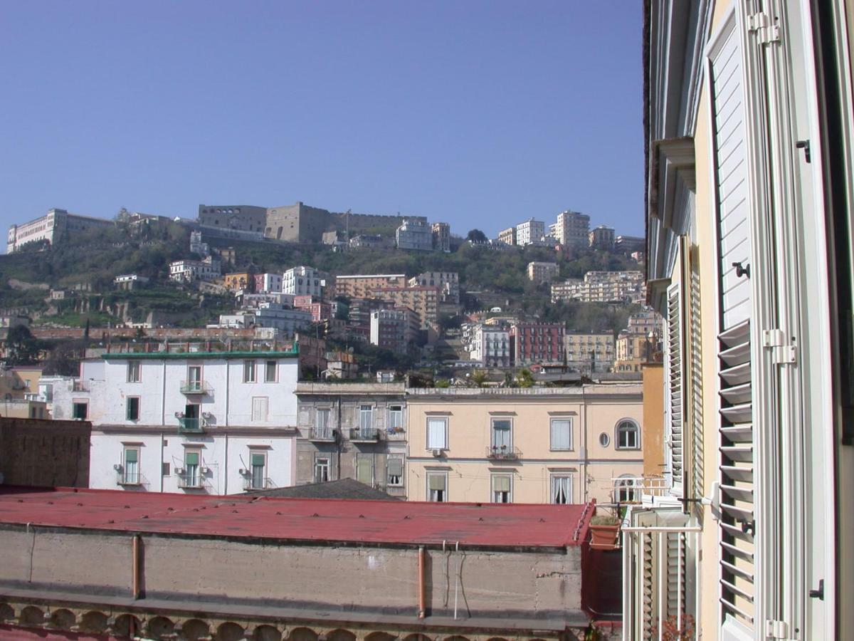 Residenza Storica Tarsia Apartment Napoli Ngoại thất bức ảnh